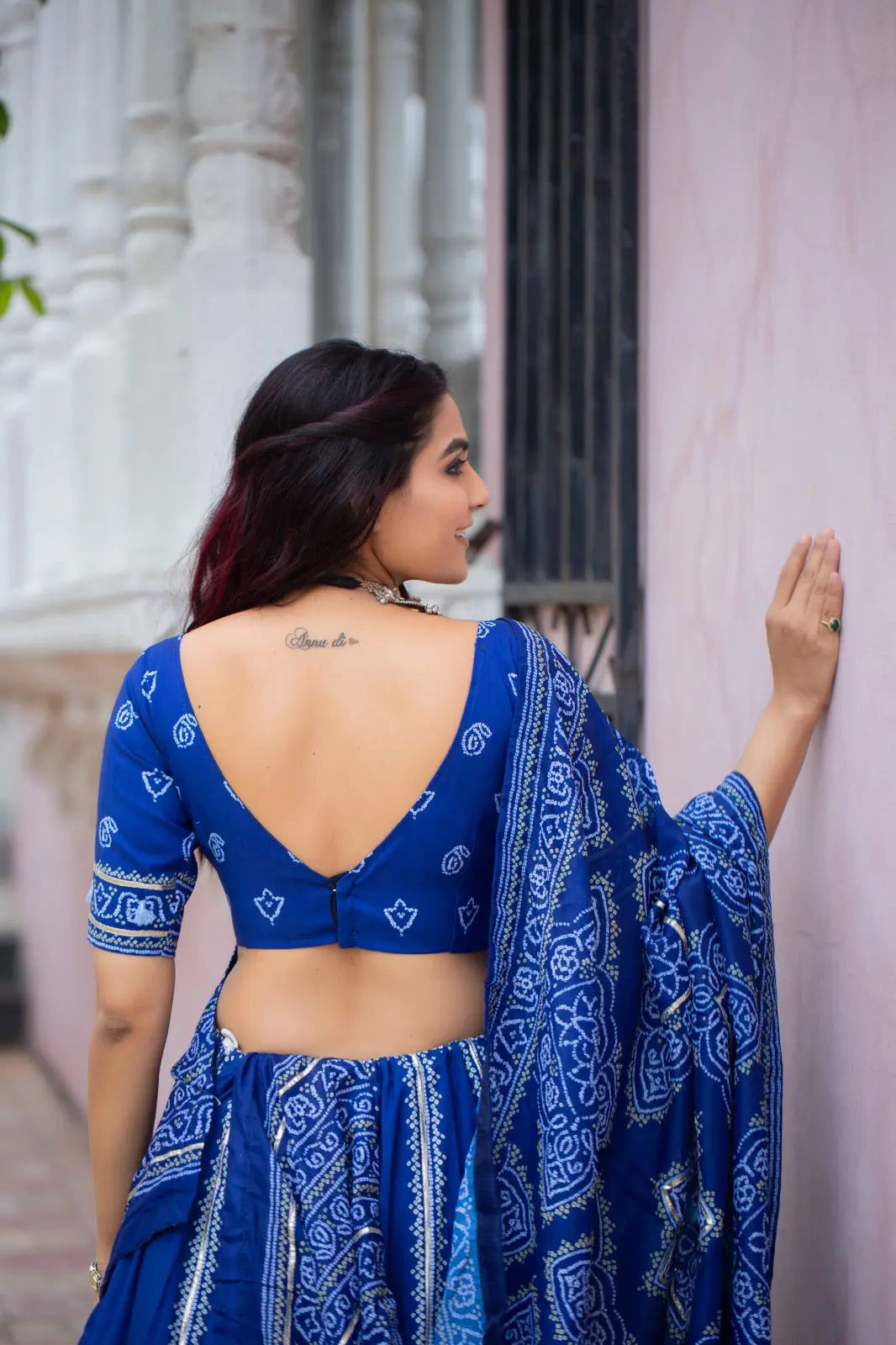 Bandhani Lehenga Choli with Gota Patti Work – Vaishali Silk Tijori Threads