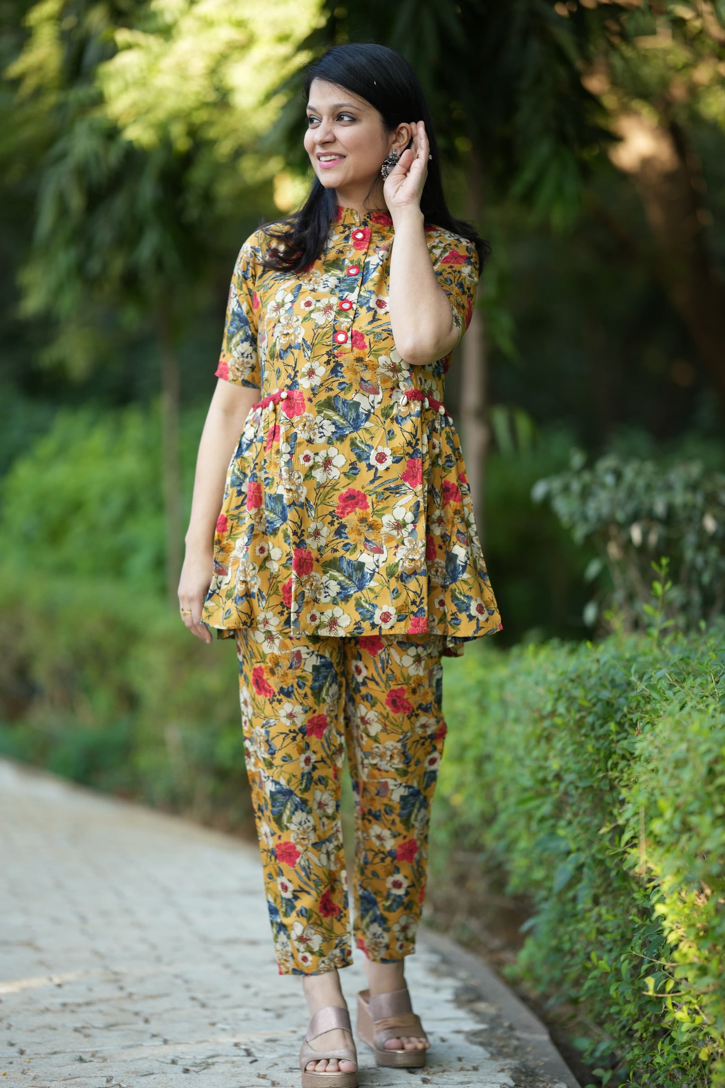 Muslin Co-ord Set with Short Kurta and Pants – Front View