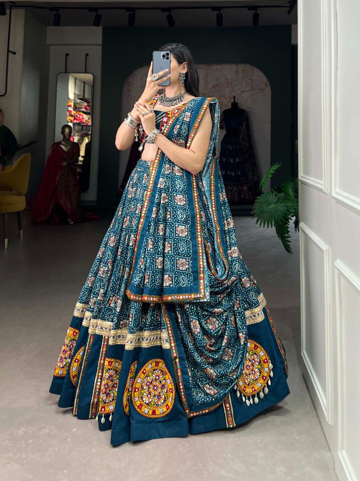 Navratri Rayon Lehenga Choli with Gamthi & Foil Work – 2025