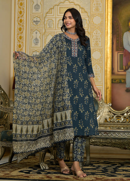 Elegant embroidered kurta set in navy blue