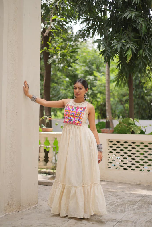 Off-White Embroidered Navratri Gown – Kora Cotton, 8M Flair | 2025 Festive Collection