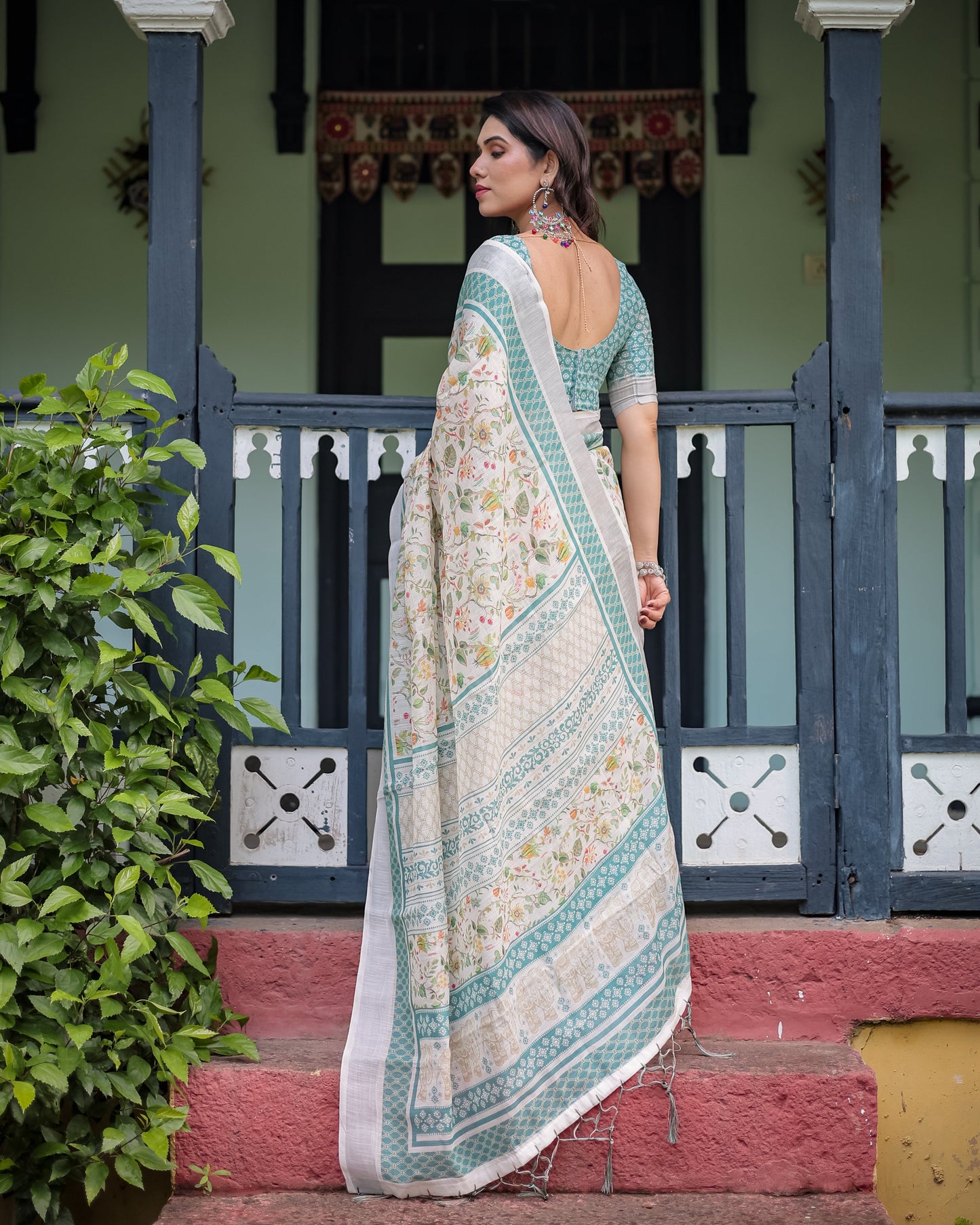 Elegant Floral Printed Pure Cotton Linen Saree in Ivory with Teal Border and Blouse, Tassels on Edges