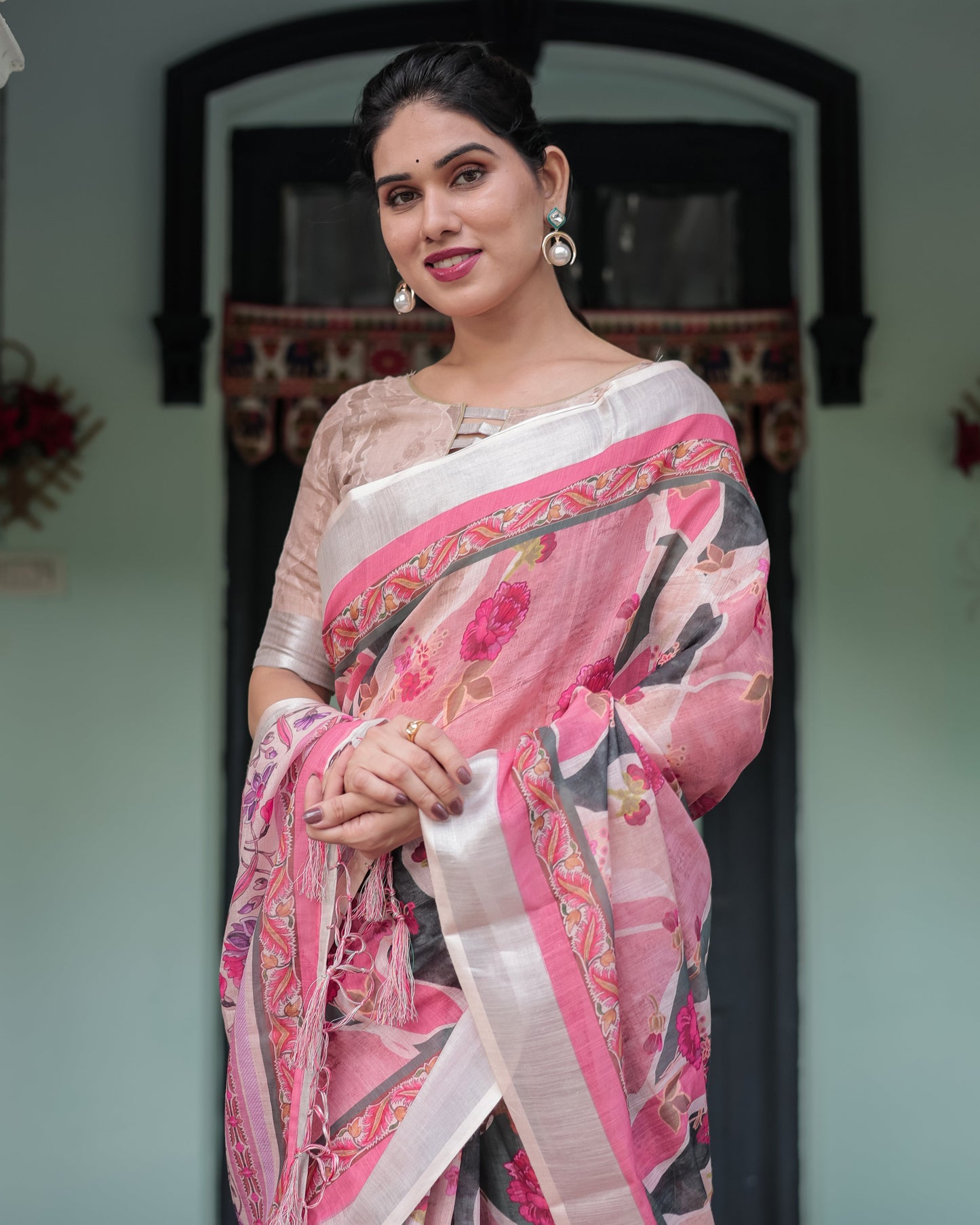 Elegant Pink and White Pure Cotton Linen Saree with Floral and Foliage Prints, Contrast Border, and Tassels