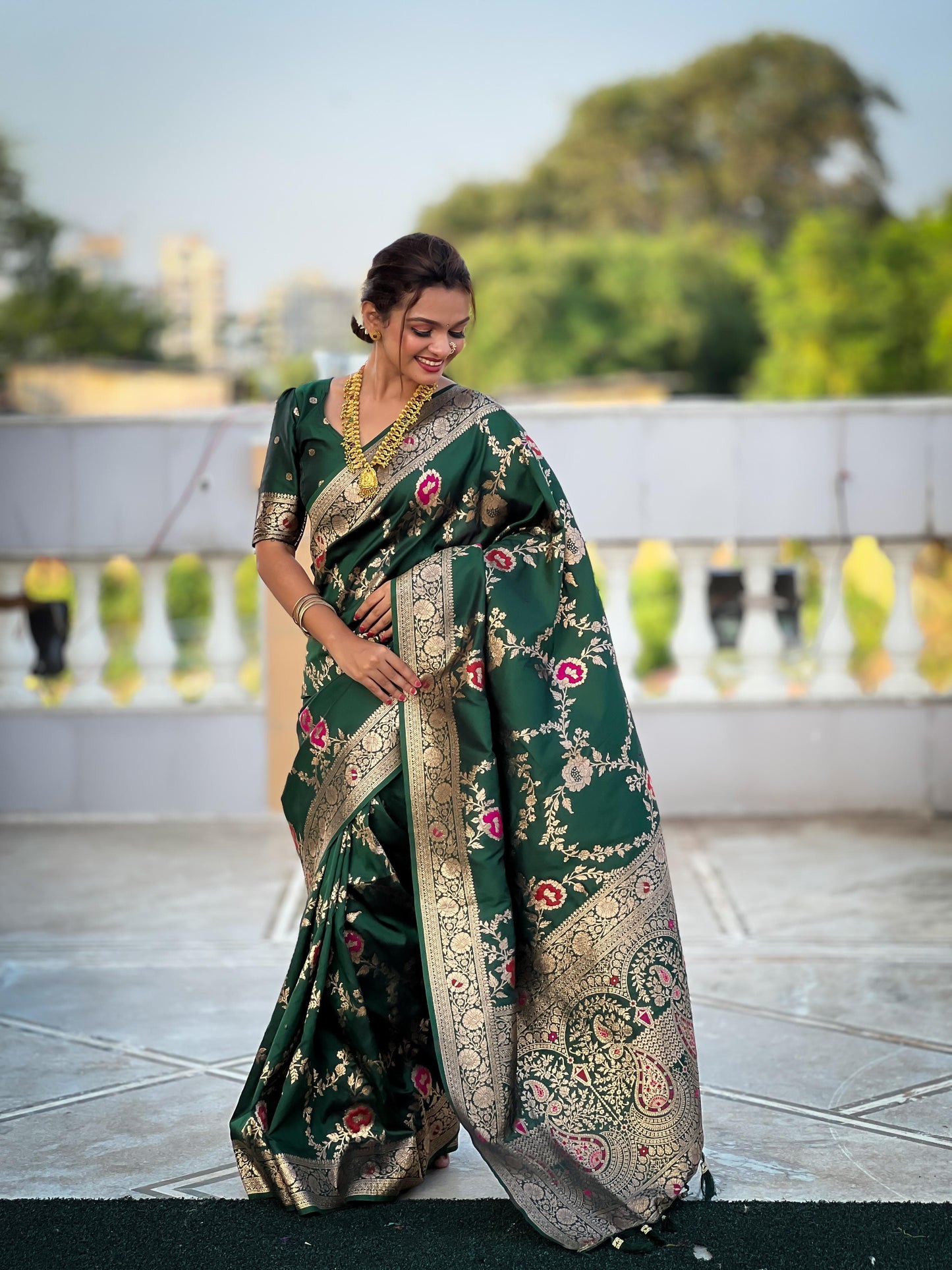 Soft Banarasi Silk Saree with Zari Weaving and Meenakari Design