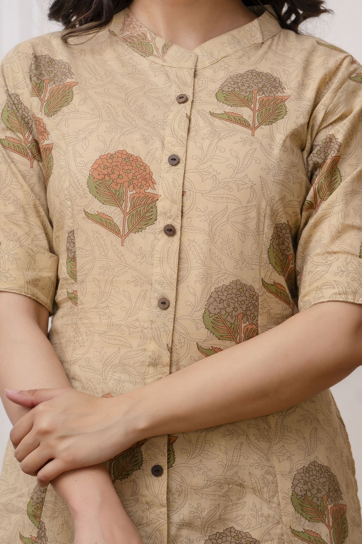 Princess Cut Kurti with Both Side Pockets – Close-Up