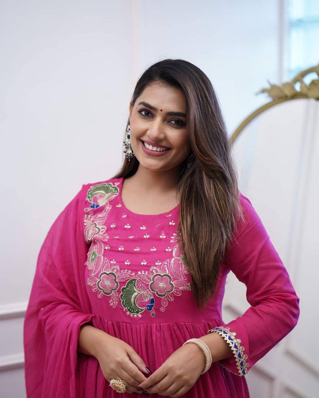 BSY Chinnon embroidered gown set with lace work and flared design for festive & party wear