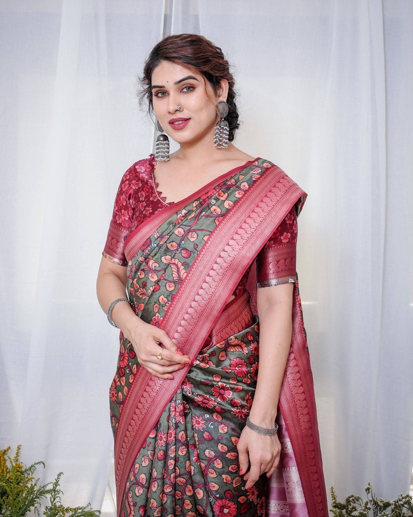 Elegant Banarasi Silk Saree in Deep Green with Floral Zari and Tassels